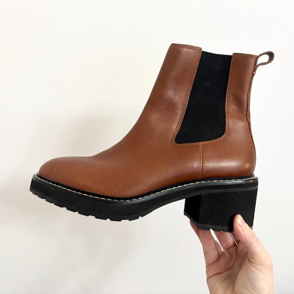 Madewell Brown leather lug sole Chelsea boots